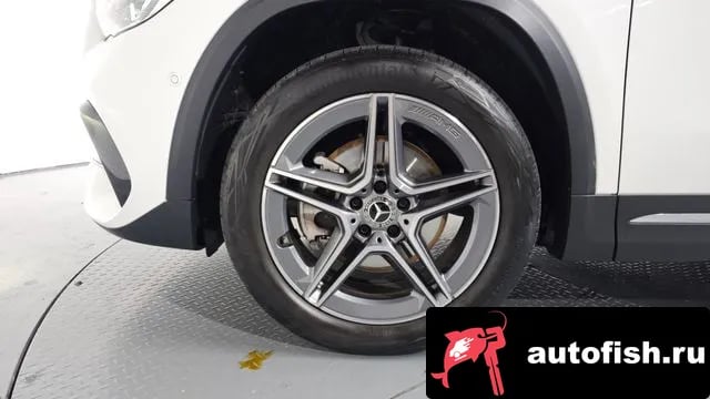 Mercedes-Benz GLA-Class GLA - Class H247 2023 года - вид 5