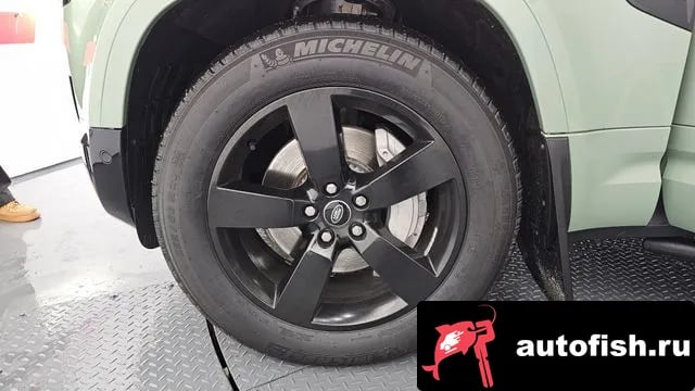 Land Rover Defender Bitdefender (L663) 2023 года - вид 5