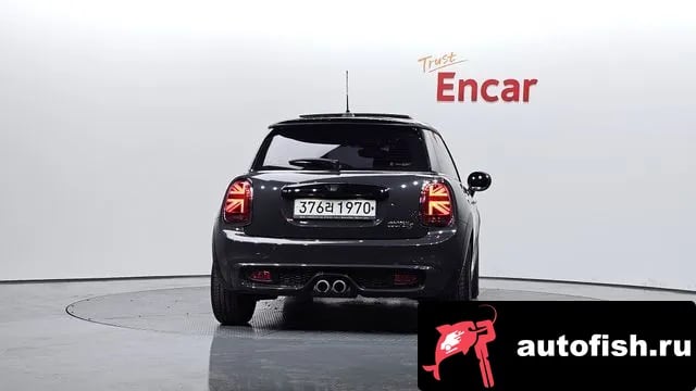 Mini Cooper Cooper S 2019 года - вид 4