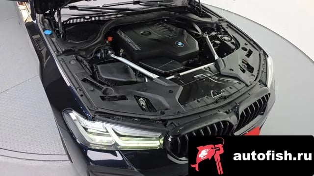 BMW 5-Series 5 Series (G30) 2021 года - вид 6