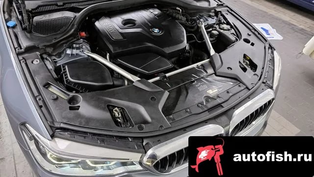 BMW 5-Series 5 Series (G30) 2018 года - вид 6