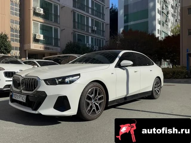 BMW 5-Series 5 Series (G60) 2024 года - похожие автомобили
