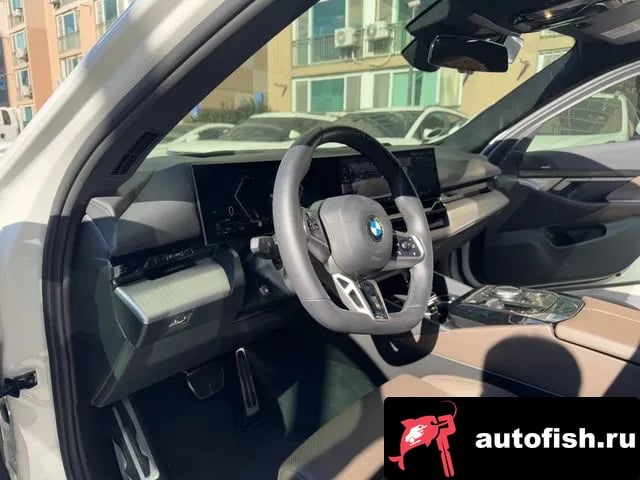 BMW 5-Series 5 Series (G60) 2024 года - вид 5