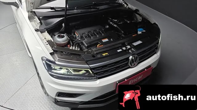 Volkswagen Tiguan Tiguan second Generation 2020 года - вид 6