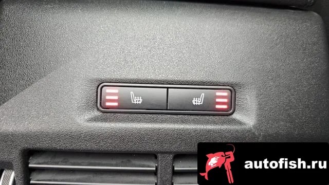 Jaguar E-PACE E-PACE 2019 года - похожие автомобили