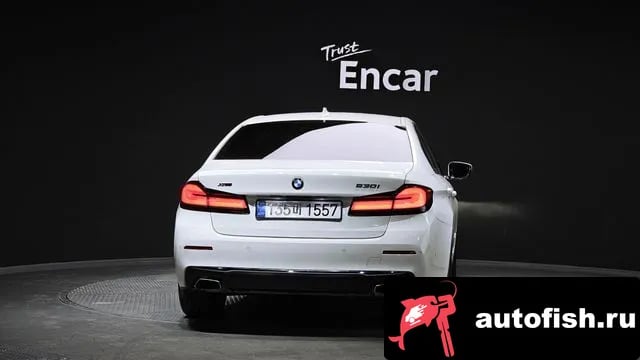 BMW 5-Series 5 Series (G30) 2020 года - вид 4