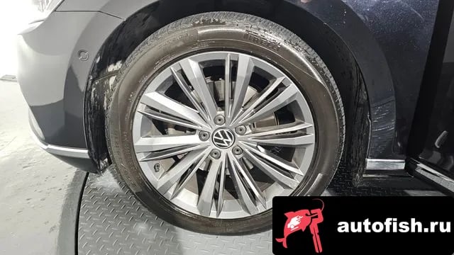 Volkswagen Passat Passat GT (B8) 2021 года - вид 5