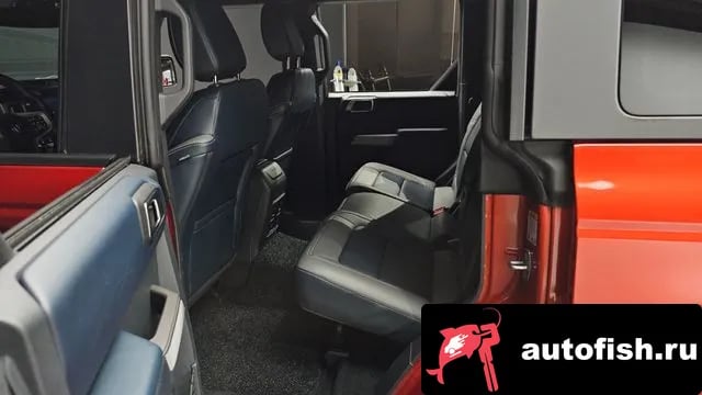 Ford Bronco Bronco 6th Generation 2023 года - похожие автомобили