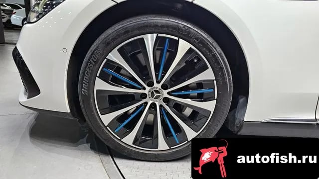 Mercedes-Benz EQE EQE V295 2023 года - вид 5