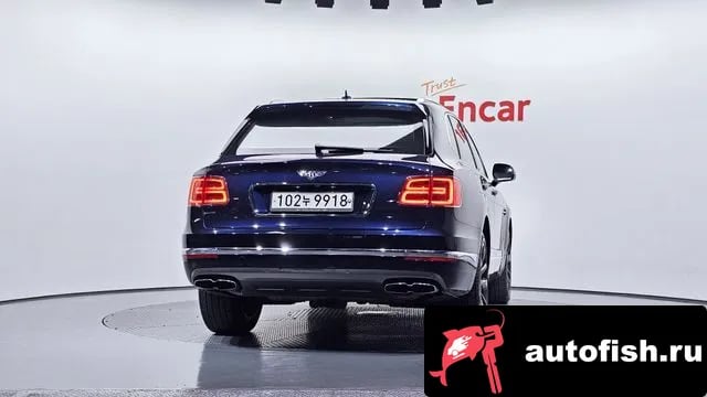 Bentley Bentayga Benteiga 2020 года - вид 4