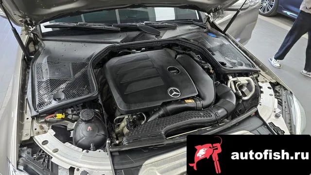 Mercedes-Benz C-Class C-Class W205 2020 года - вид 6