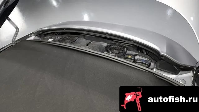 Porsche 911 911 (992) 2022 года - вид 6