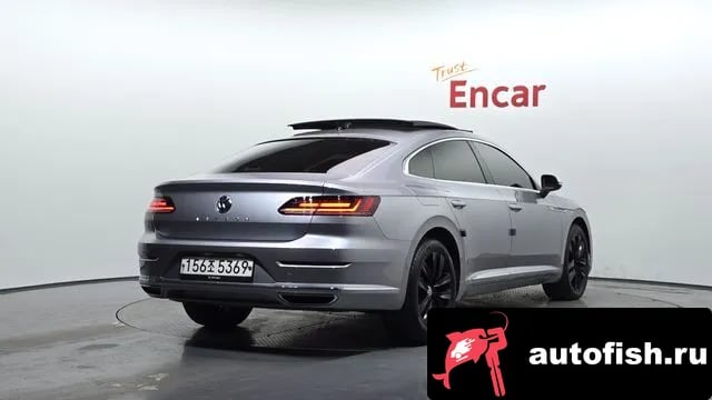 Volkswagen Arteon Atheon 2020 года - вид 2