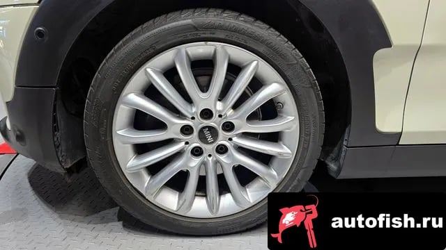 Mini Clubman Cooper Clubman 2018 года - вид 5