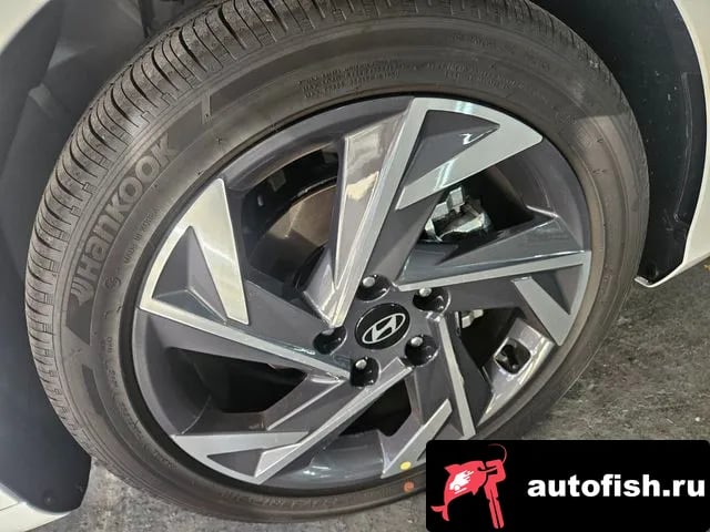 Hyundai AVANTE The New Avante (CN7) 2025 года - вид 4