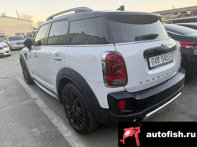 Mini Countryman Cooper S Country Man 2018 года - вид 2