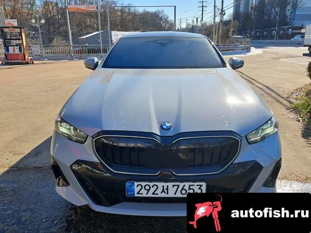 BMW 5-Series 5 Series (G60) 2025 года - вид 1