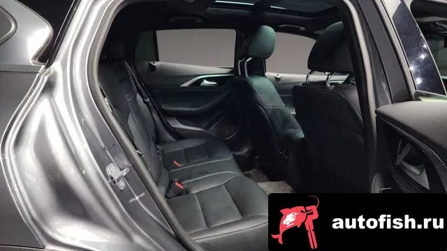 Infiniti QX30 QX30 2019 года - похожие автомобили