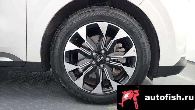 Kia Carnival Carnival 4th generation 2020 года - вид 5