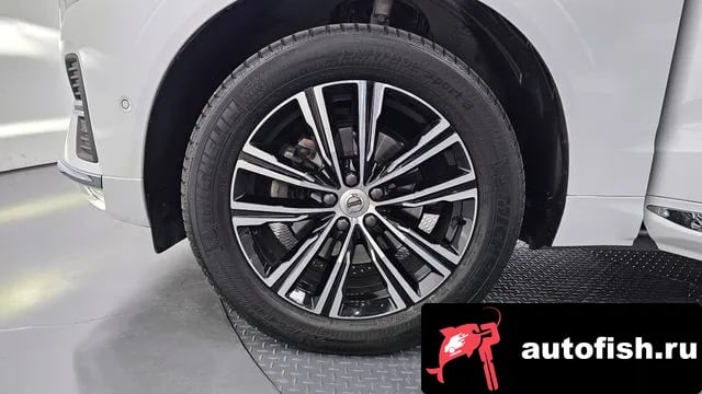 Volvo XC60 XC60 second Generation 2022 года - вид 5