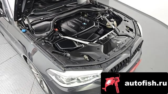 BMW 5-Series 5 Series (G30) 2018 года - вид 6