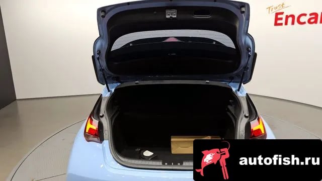 Hyundai Veloster Veloster (JS) 2020 года - похожие автомобили