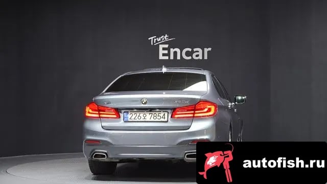 BMW 5-Series 5 Series (G30) 2019 года - вид 4
