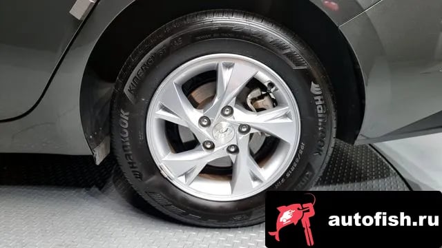 Hyundai AVANTE Avante (CN7) 2021 года - вид 5
