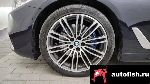 BMW 5-Series 5 Series (G30) 2018 года - вид 5