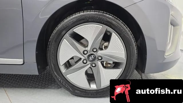 Hyundai Ioniq The New Ionic Hybrid 2019 года - вид 5