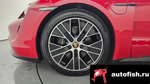 Porsche Taycan Taikan 2023 года - вид 5