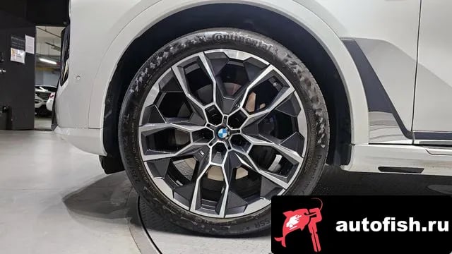 BMW X7 X7 (G07) 2024 года - похожие автомобили