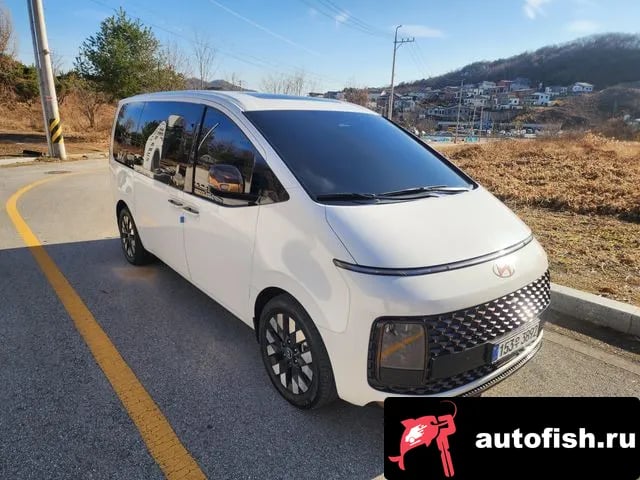 Hyundai Staria Staria 2025 года - вид 1