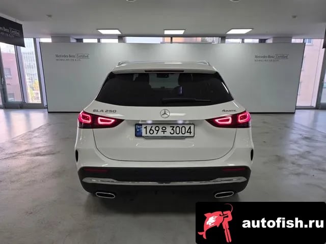 Mercedes-Benz GLA-Class GLA - Class H247 2023 года - вид 4