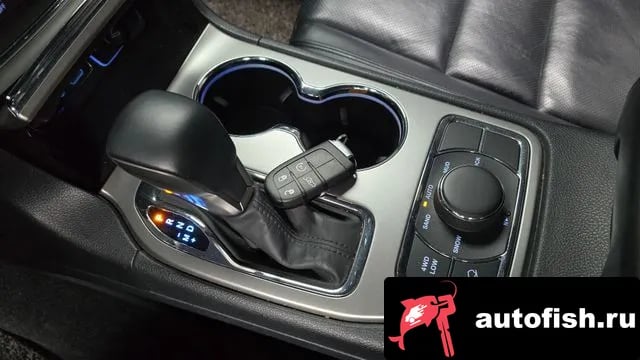 Jeep Cherokee Grand Cherokee 2018 года - похожие автомобили