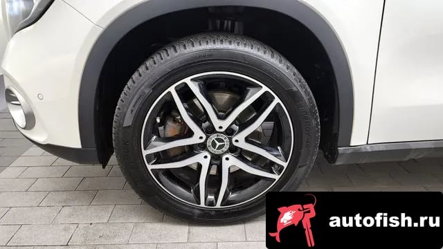 Mercedes-Benz GLA-Class GLA-Class X156 2018 года - вид 5