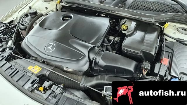 Mercedes-Benz GLA-Class GLA-Class X156 2018 года - вид 6