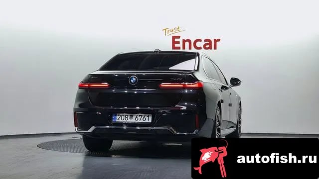 BMW 7-Series 7 Series (G70) 2025 года - вид 4