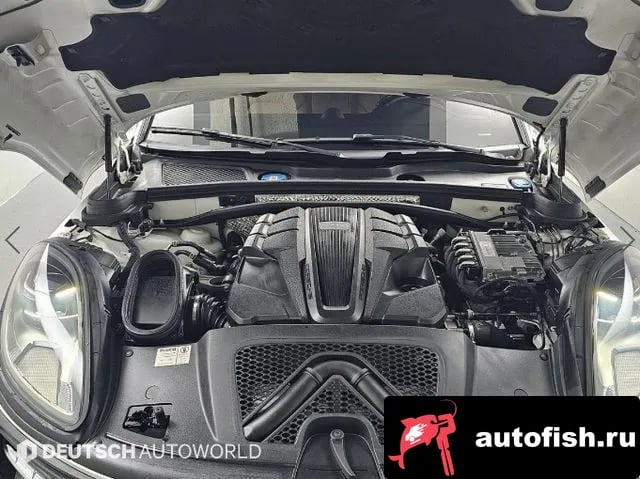 Porsche Macan Macan 2021 года - вид 6