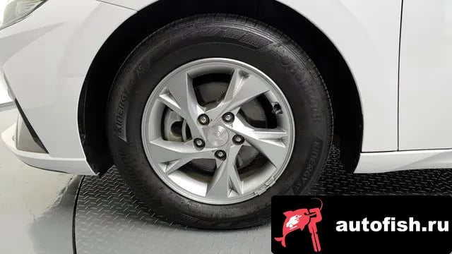 Hyundai AVANTE Avante (CN7) 2020 года - вид 5