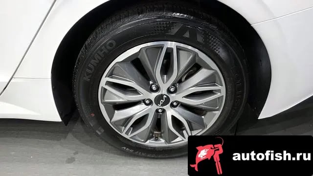 Kia K5 K5 Hybrid 3rd Generation 2022 года - похожие автомобили