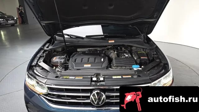 Volkswagen Tiguan Tiguan second Generation 2024 года - вид 6