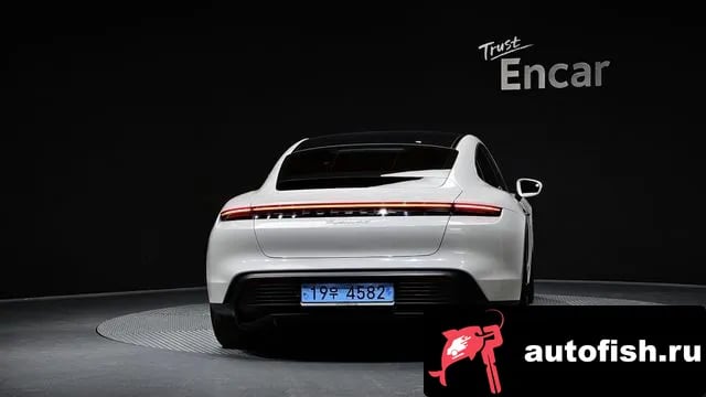Porsche Taycan Taikan 2023 года - вид 4