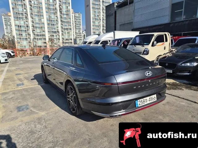 Hyundai Grandeur Granger (GN7) 2023 года - вид 3