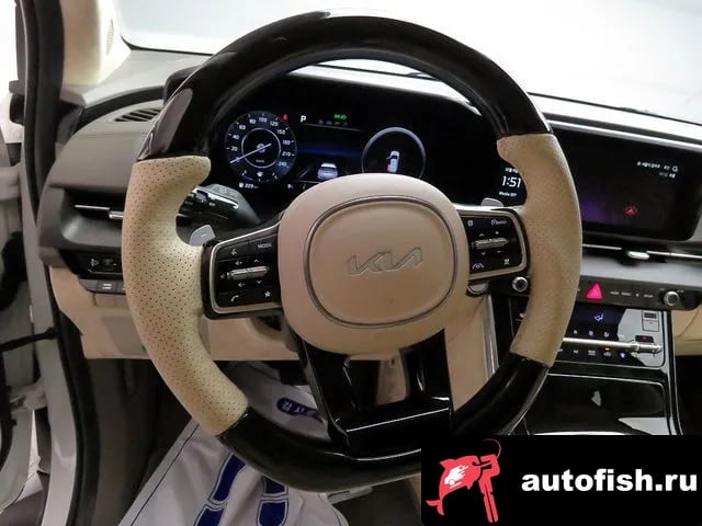 Kia Carnival Carnival 4th generation 2022 года - похожие автомобили