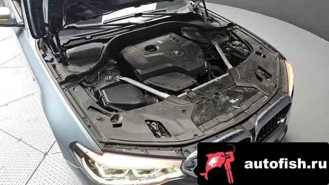 BMW 5-Series 5 Series (G30) 2019 года - вид 6