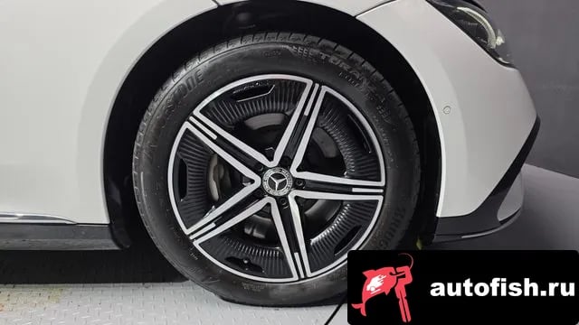 Mercedes-Benz EQE EQE V295 2024 года - вид 5