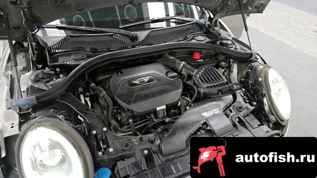 Mini Clubman Cooper D Clubman 2018 года - вид 6