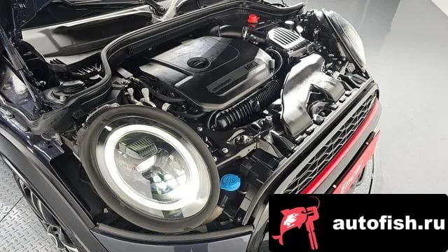 Mini Cooper Cooper S 2021 года - вид 6