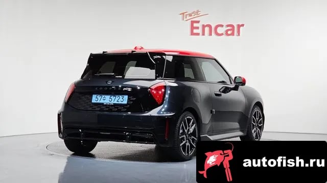 Mini Cooper Cooper Electric 4th Generation 2025 года - вид 2